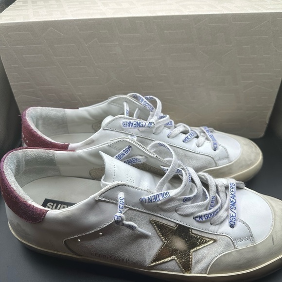 Golden Goose White and Burgundy Super Star Low - Picture 1 of 8